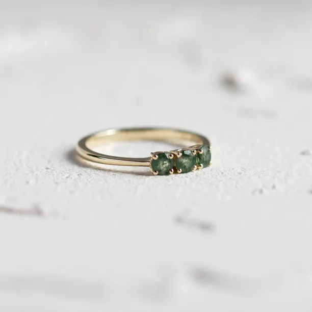 Zlatý prsten se třemi mechovými acháty BOND Image