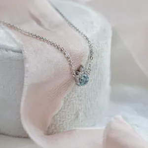 Zlatý náhrdelník s akvamarínem a diamanty AZURINE Thumbnail