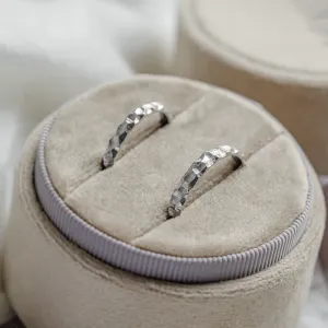 Gold wedding bands with structure CARRARA Thumbnail