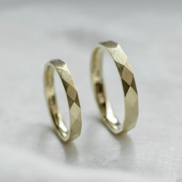 Tepané snubní prsteny BRITTON Image