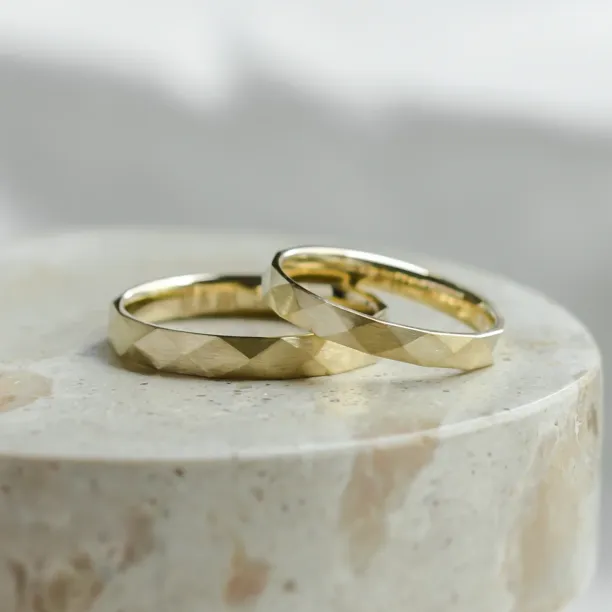 Tepané snubní prsteny BRITTON Image