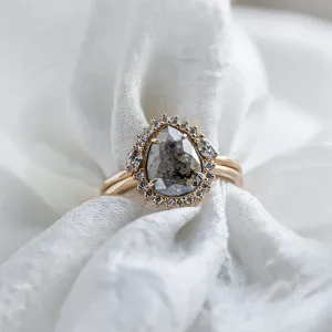 Set prstenů ze zlata se salt and pepper diamanty ELLINGTON Thumbnail