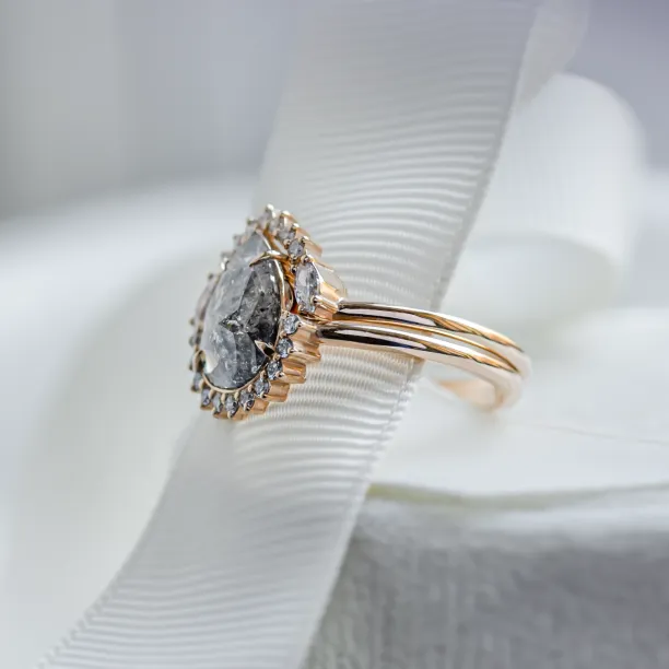 Set prstenů ze zlata se salt and pepper diamanty ELLINGTON Image