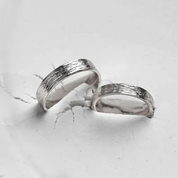 Platinum unusual wedding bands with woodbark surface BRANCHI Image