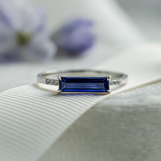 Gold ring with baguette blue lab grown sapphire and diamonds ODETA Image