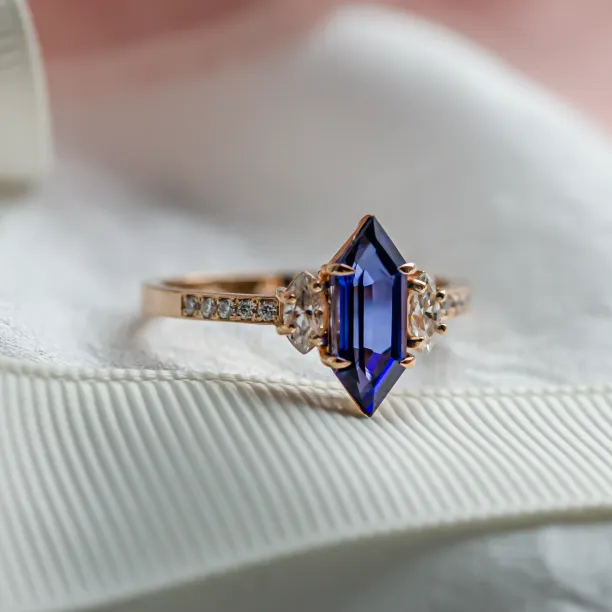 Ring with blue lab grown sapphire and moissanites ELLIS Image