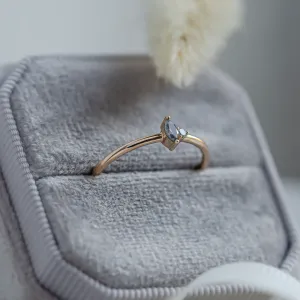 Gold minimalist cluster ring with salt and pepper diamonds KAIP Thumbnail