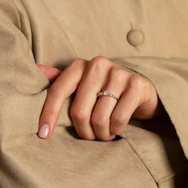 Zásnubní prsten s diamanty DARA Image