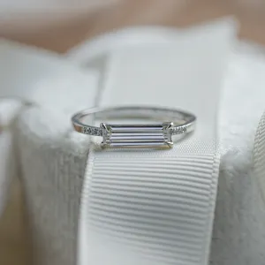 Gold ring with baguette moissanite CASSIOPEIA Thumbnail