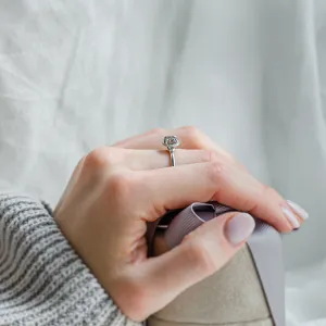 Luxusní zásnubní prsten se salt and pepper diamanty TANAQUIL Thumbnail