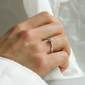 Romantic engagement ring full of moissanites CAMILLIA Thumbnail