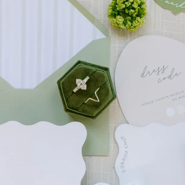 Elegantní prsten s hexagon moissanitem DUKE Image