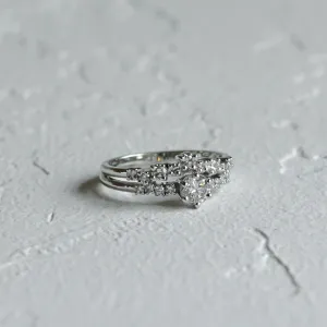 Elegant engagement set with diamonds GABRIELE