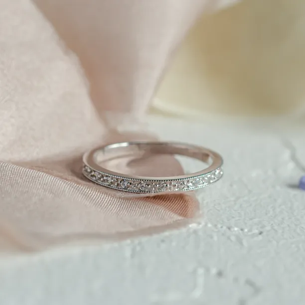 Vintage eternity prsten s diamanty ANTICA Image