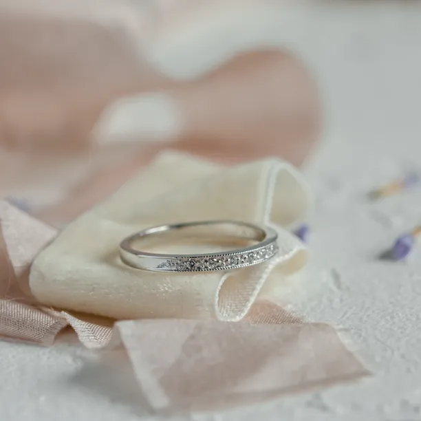 Vintage eternity prsten s diamanty ANTICA Image