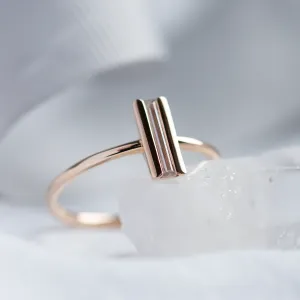 Netradiční zásnubní prsten s baguette moissanitem KATY Thumbnail