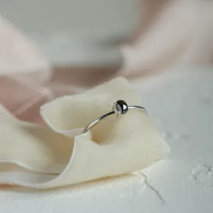 Decent salt'n'pepper diamond ring ORBITAL Thumbnail