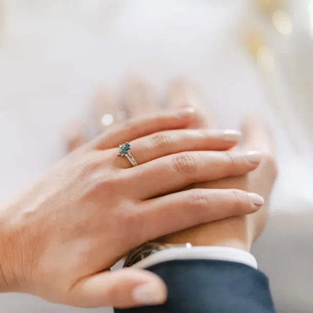 Zlatý prsten s londýnským topazem DROP Image