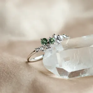 Diamond and green sapphire gold cluster ring CLARIX Thumbnail
