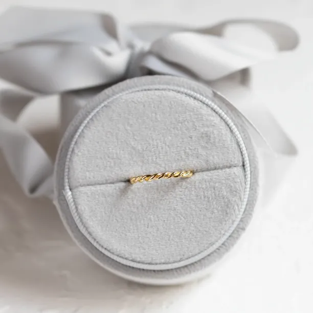 Twisted rope wedding bands VALOS Image