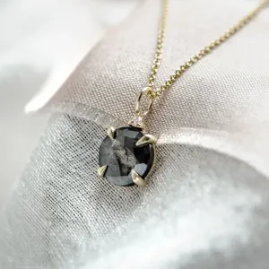 Zlatý náhrdelník s kulatým diamantem salt and pepper EUGENIE