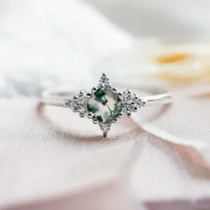 Moss agate in gold ring with diamonds ALBEROBELLO