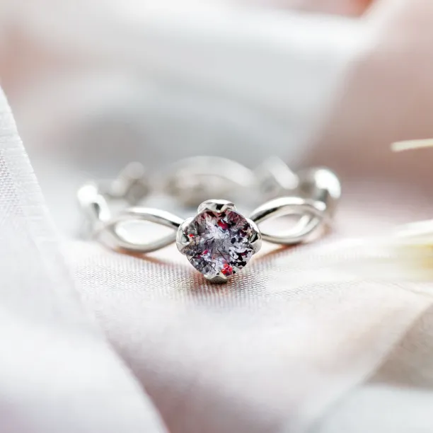 Lepidocrocite and diamonds in ring QUEENSLAND Image