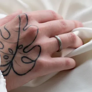 Snubní prsteny s netradičním povrchem MARTAS Thumbnail