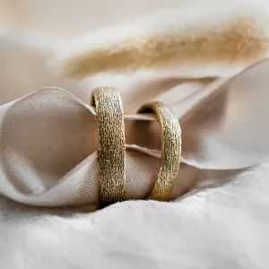 Snubní prsteny s netradičním povrchem MARTAS Thumbnail