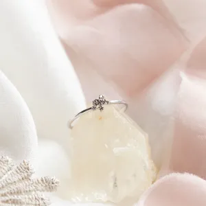 Minimalist cluster salt and pepper diamond ring TILPI Thumbnail