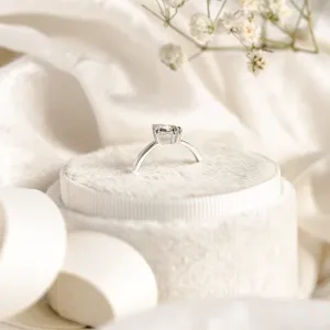 Originální zásnubní prsten s kite moissanitem DOMITIA Thumbnail