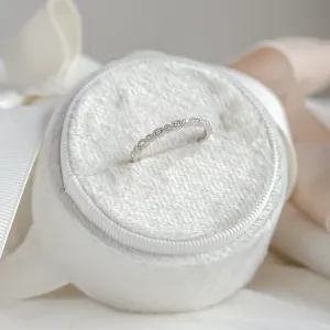 Vintage eternity prsten s diamanty LATVIA Thumbnail