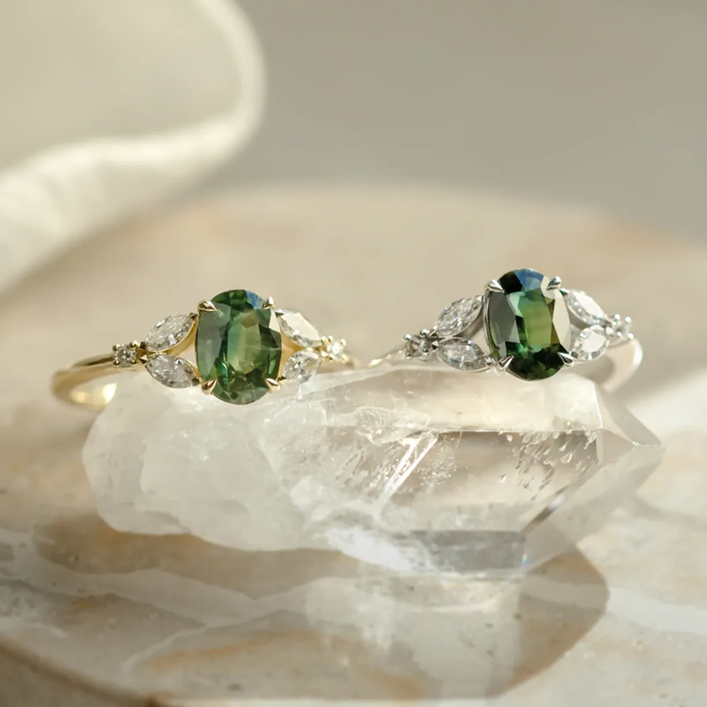 Sapphire jewellery effect