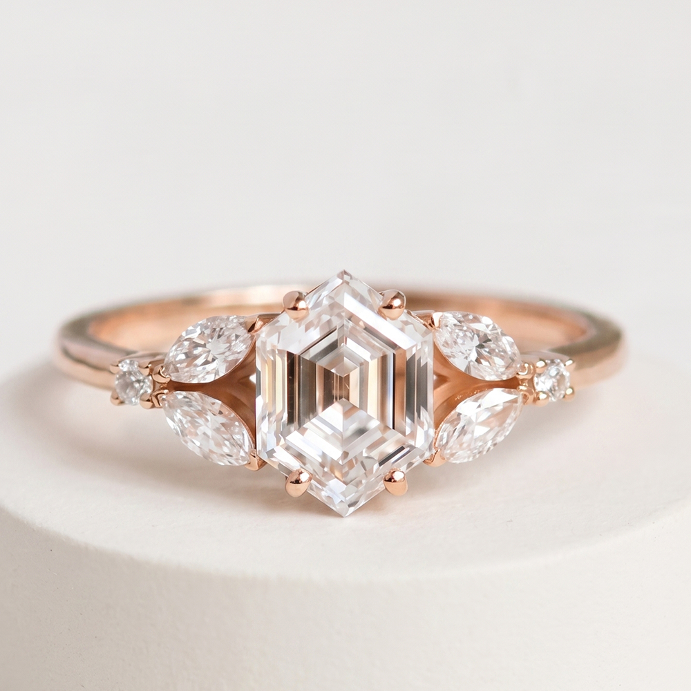 Lab-grown diamond jewellery 1