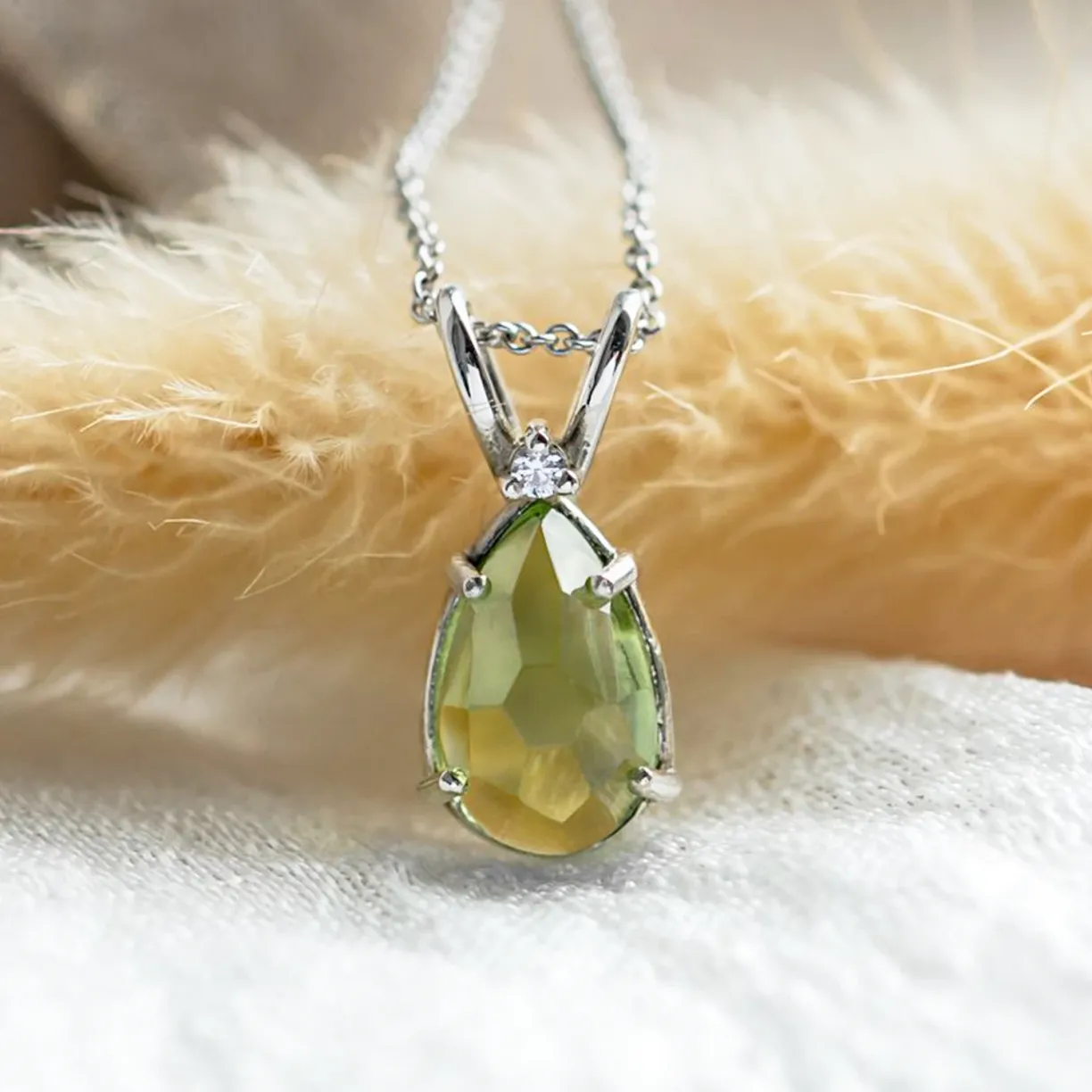 Peridot jewellery