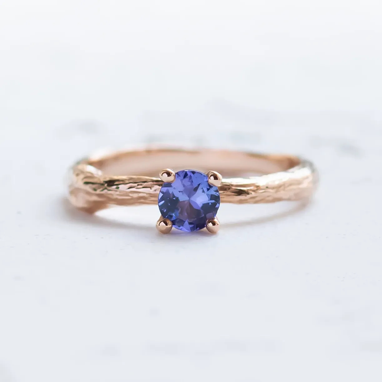 Tanzanite gold ring