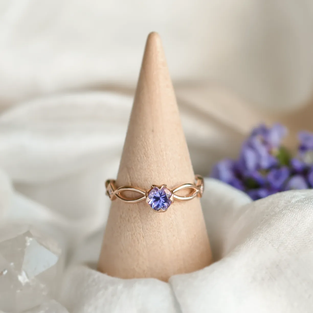 Tanzanite gold ring