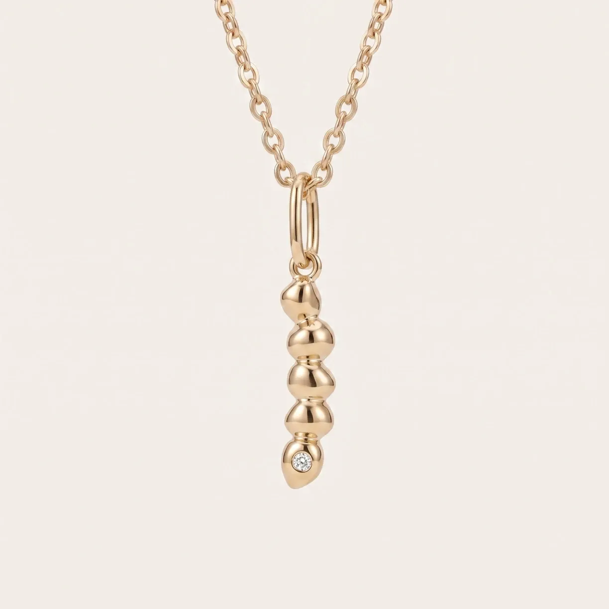 Unusual jewellery Mialis
