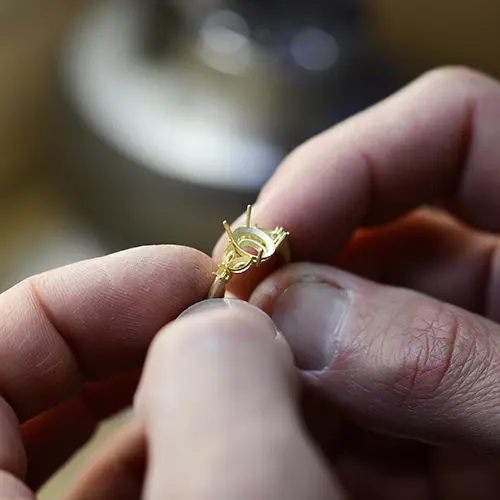 Custom jewellery Mialis