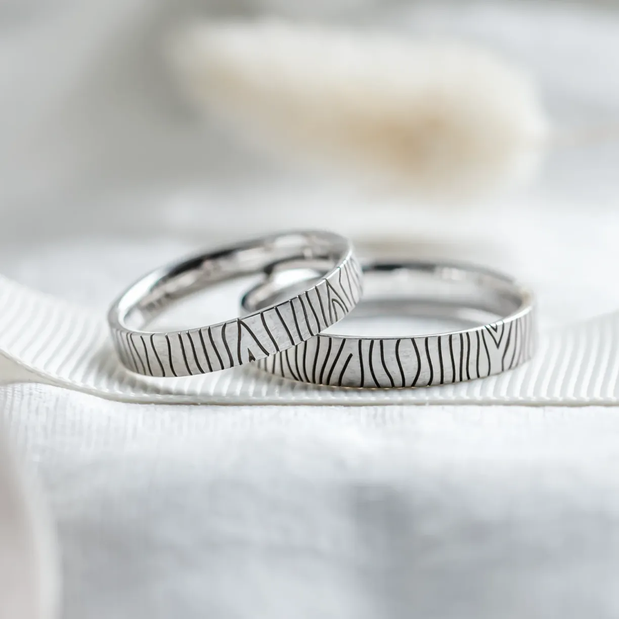 Jewellery engraving Mialis