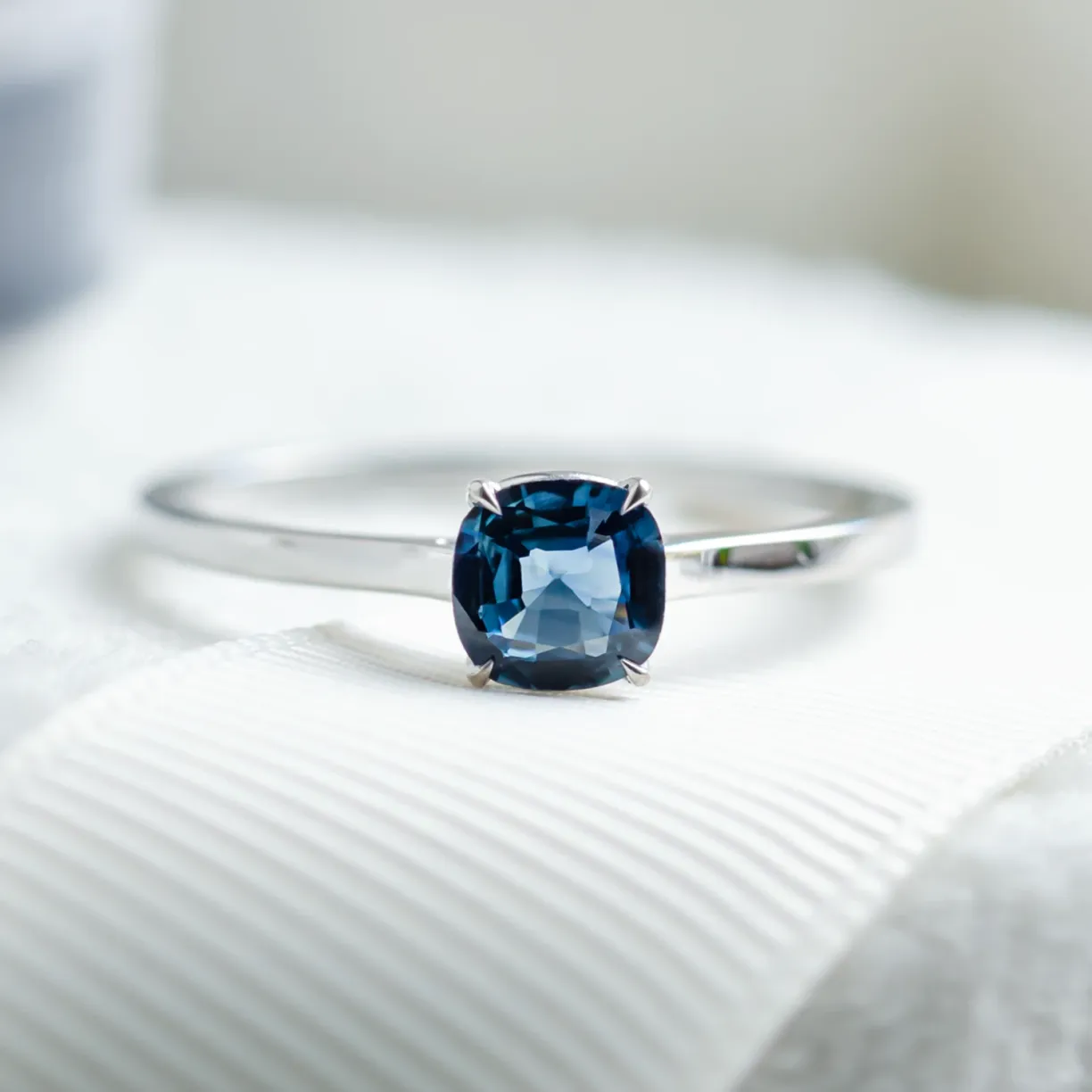 Proposal in nature Mialis