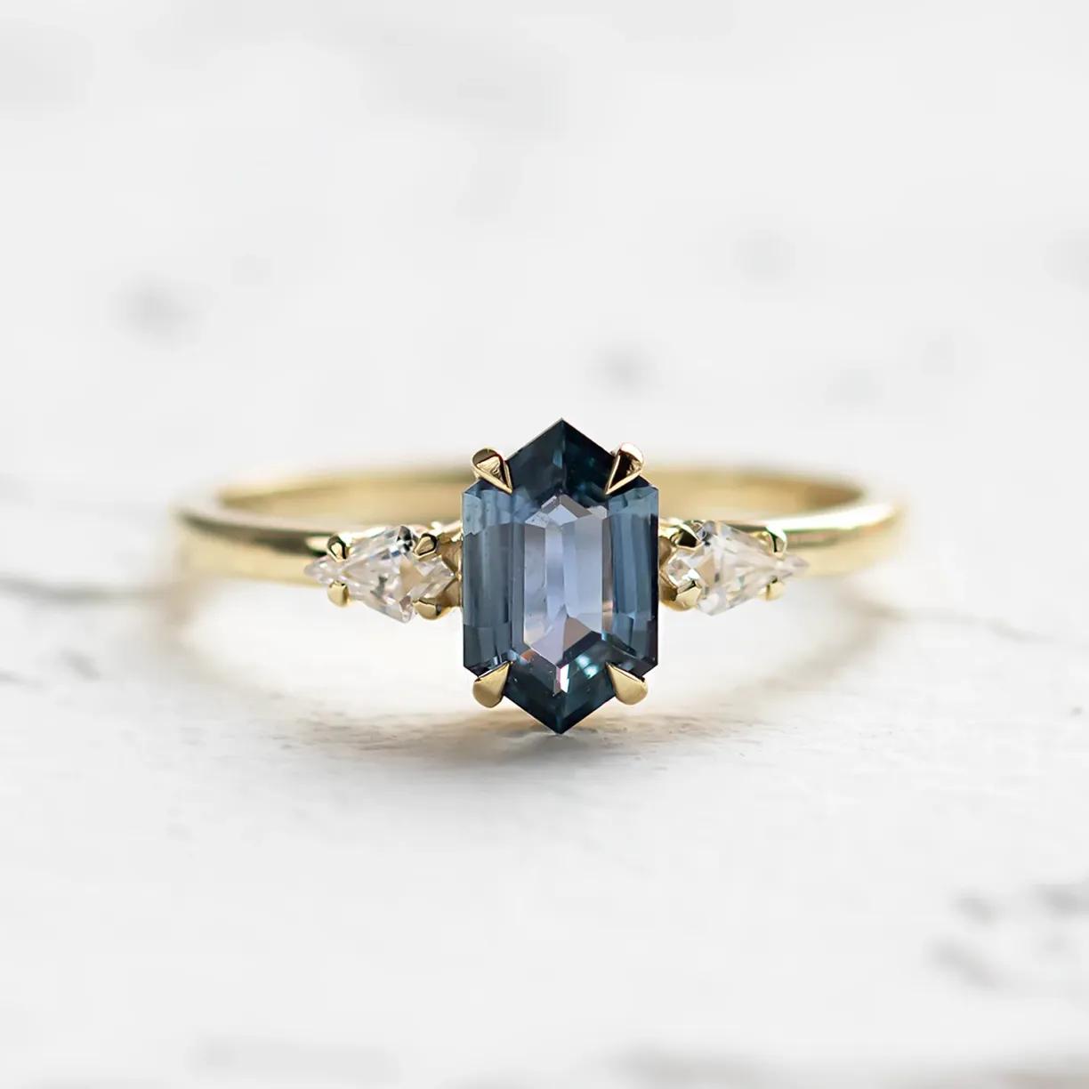 Proposal in nature Mialis