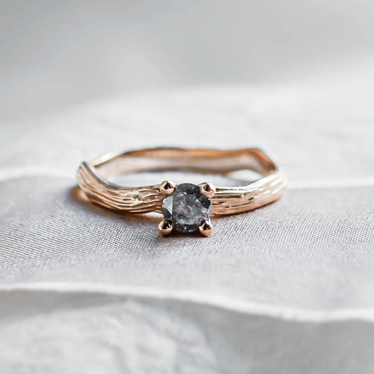 International Women's Day gift Mialis