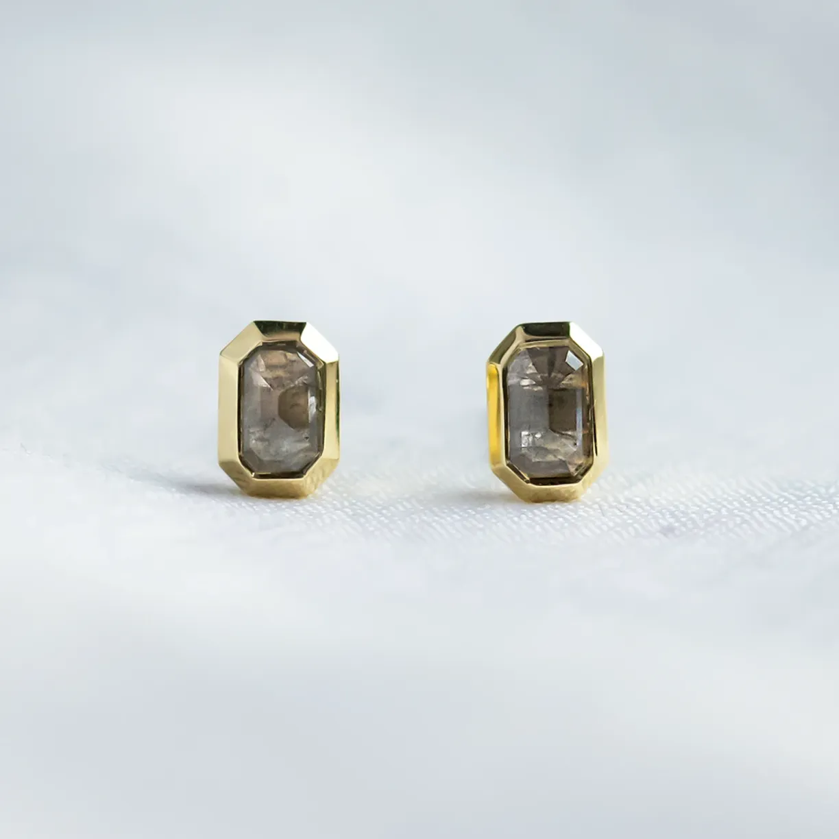 Popular vintage jewelry