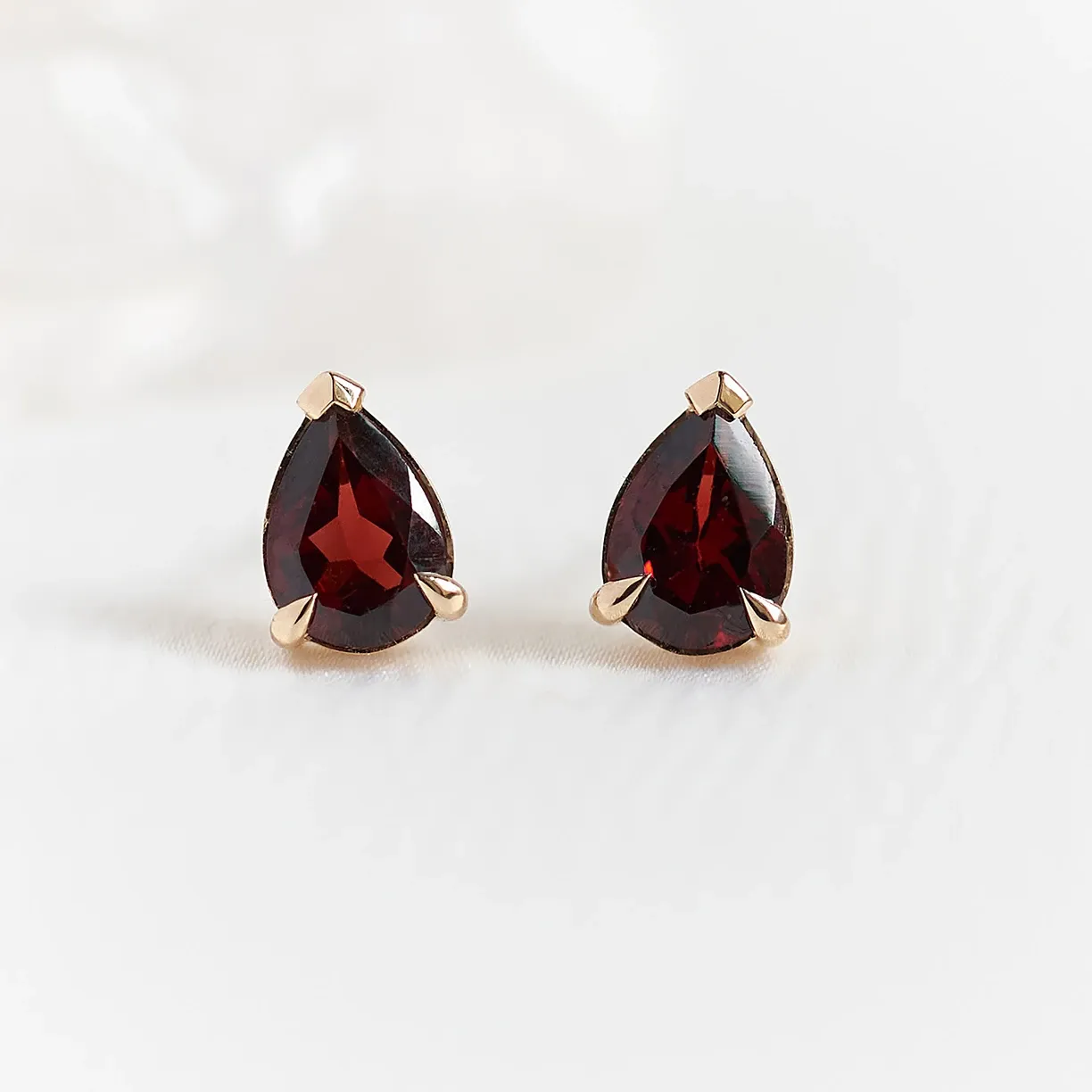 Jewellery for Aquarius